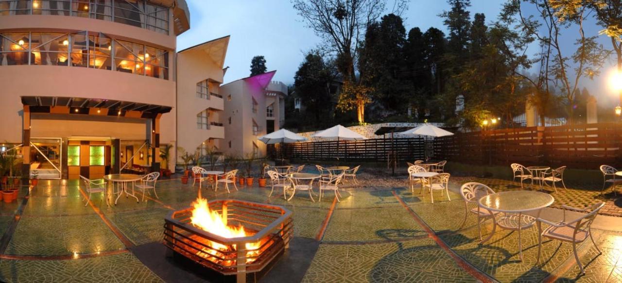 Hotel Arif Castle, Nainital Zewnętrze zdjęcie