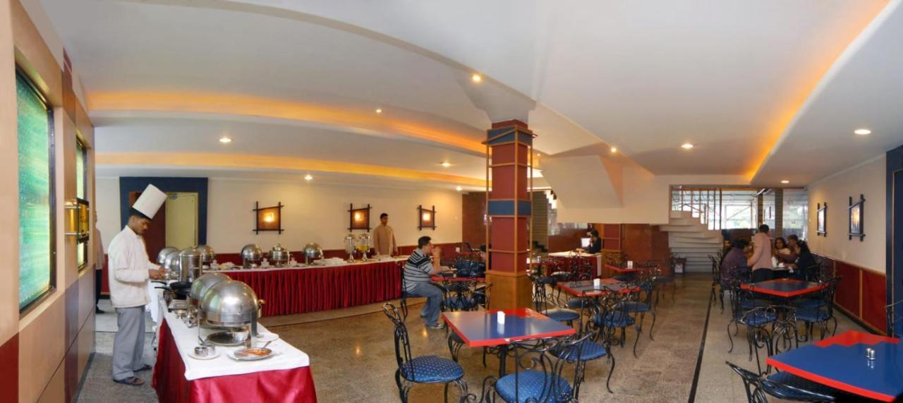 Hotel Arif Castle, Nainital Zewnętrze zdjęcie
